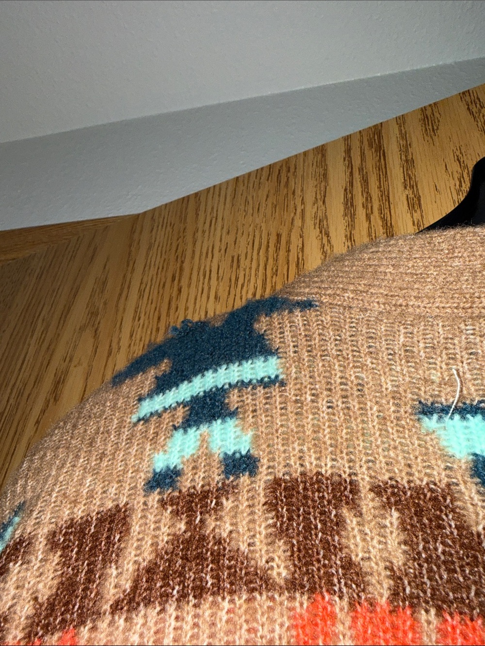 Lucky Brand Camel Cardigan with Navy & Coral Aztec Pattern - Picture 4 of 4